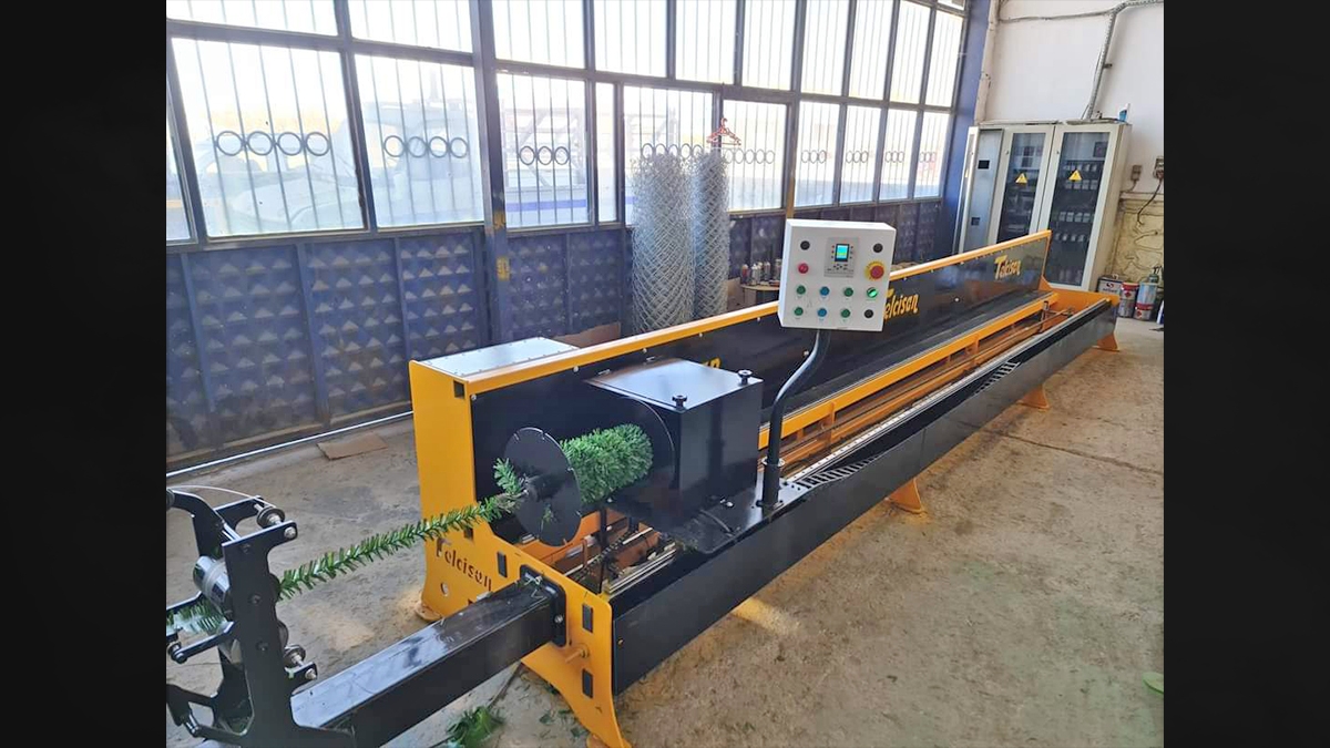 Grass Fence Machine